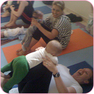 Foto: Adriana Vieia -- Namaskar Yoga, Yoga Pre-natal