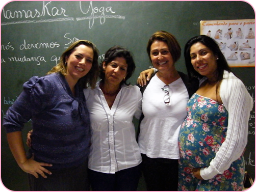 NamaskarYoga-IV Roda de Mães da Baixada - Adriana Vieira, Dra Ana Beatriz, Rose Pereira e a gestante Flaviana Silva