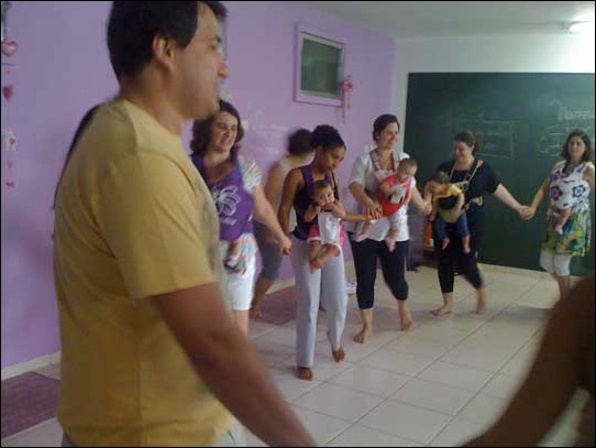 * 23 de Março - aula de MaterDança - para mães e casais com bebês de colo - com Fernanda Ianuzzi