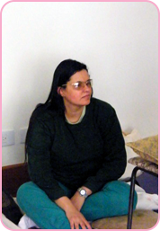 Cristal Sampaio é carioca, 39 anos, terapeuta floral e doula pós-parto. 
